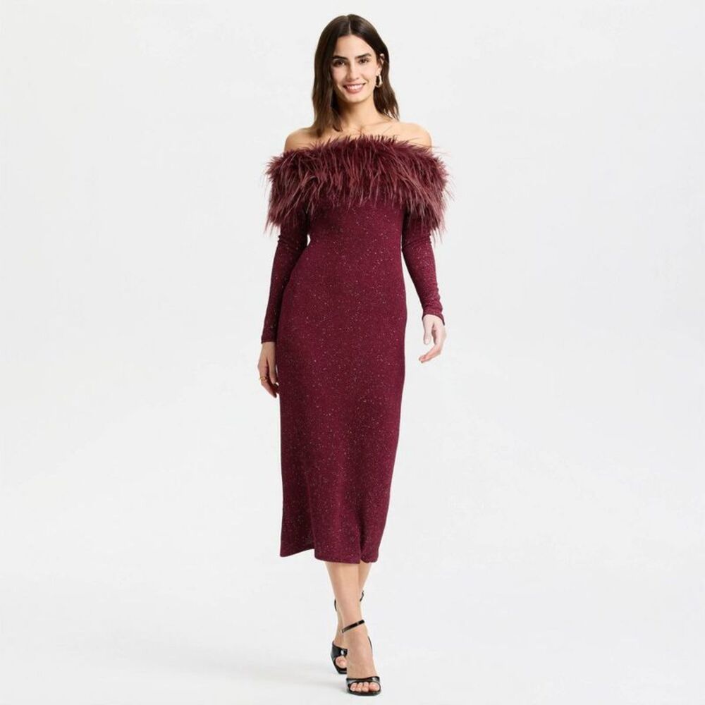a new day Off-Shoulder Feather Trim Strapless Midi Dress in Burgundy